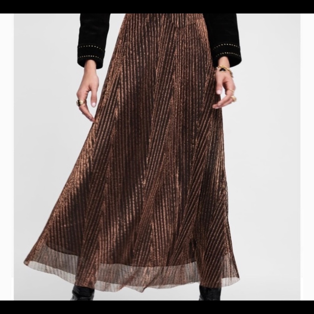 Zara Pleated Skirt with metallic thread in copper